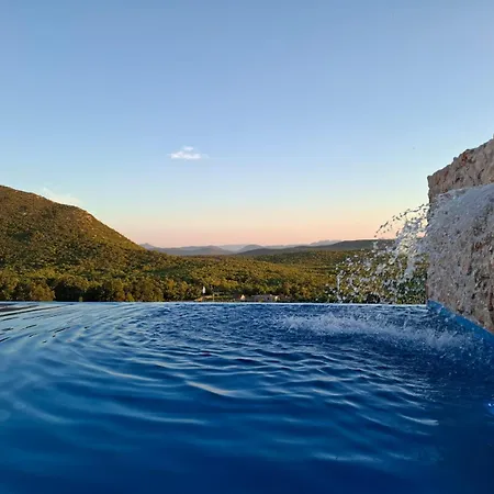 Stone Ema Villa